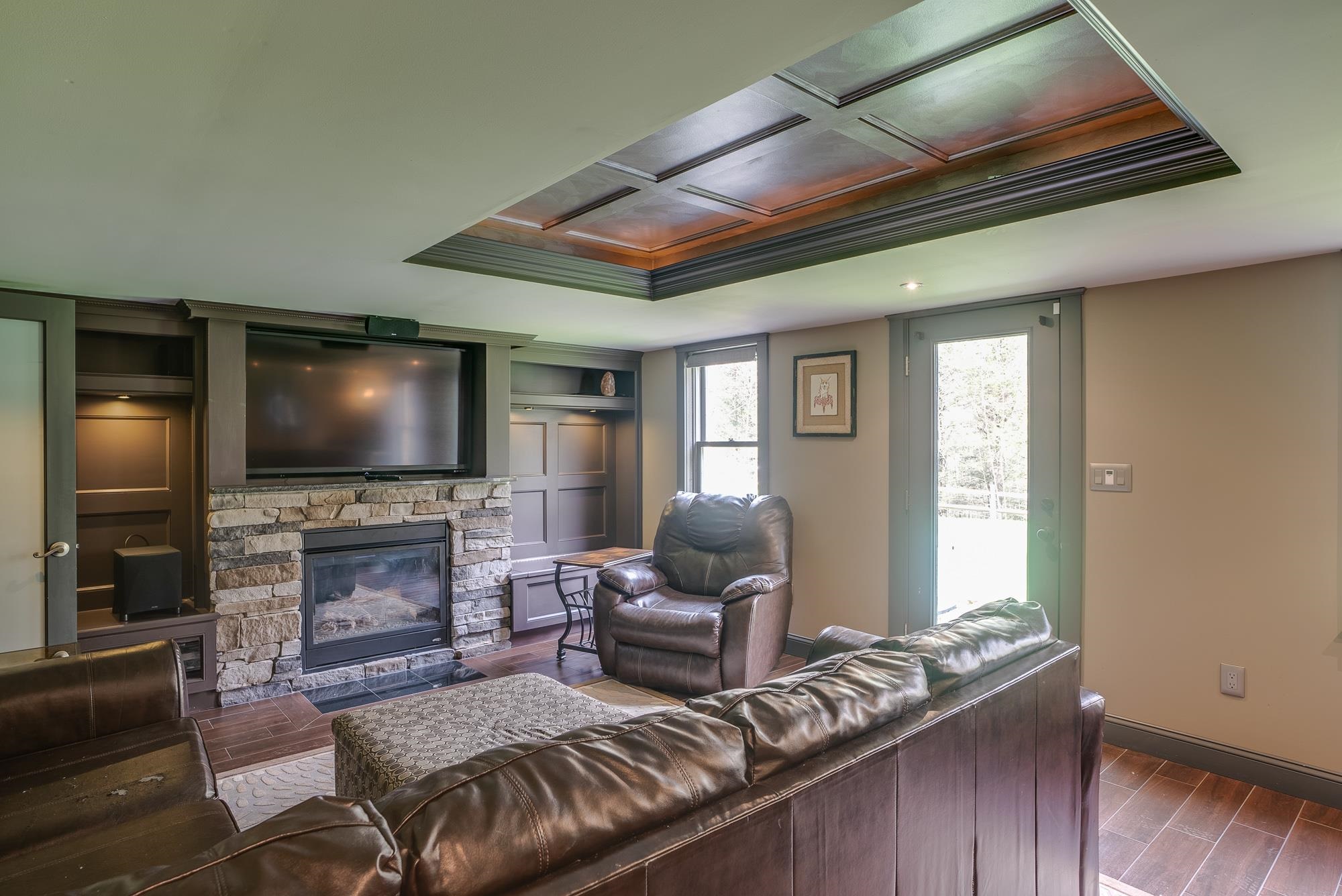 59 Carriage Road New Boston, NH 03070 - Photo 31 of 40 Gallery Image 31