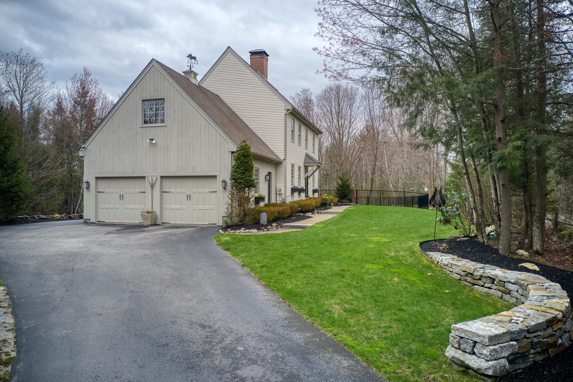 59 Carriage Road New Boston, NH 03070 - Photo 40 of 40 Gallery Image 40