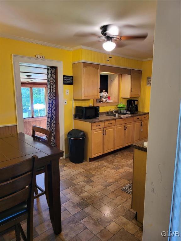 3220 Edinburgh Road Allentown, PA 18104 - Photo 12 of 32 Gallery Image 12