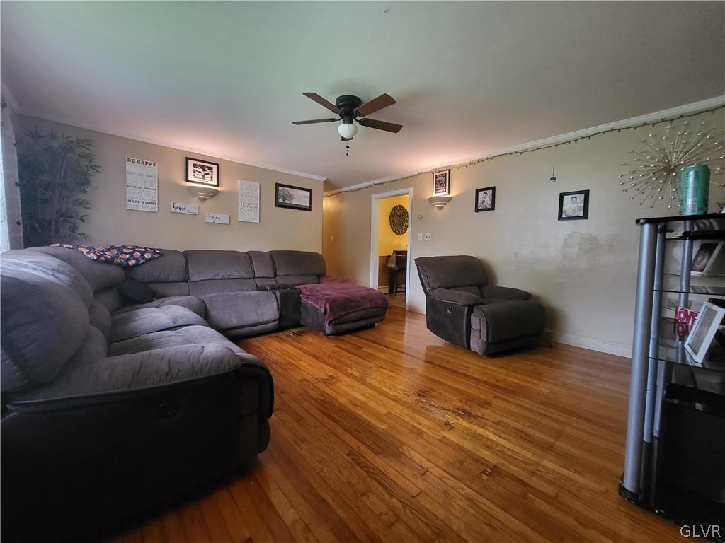 3220 Edinburgh Road Allentown, PA 18104 - Photo 7 of 32 Gallery Image 7