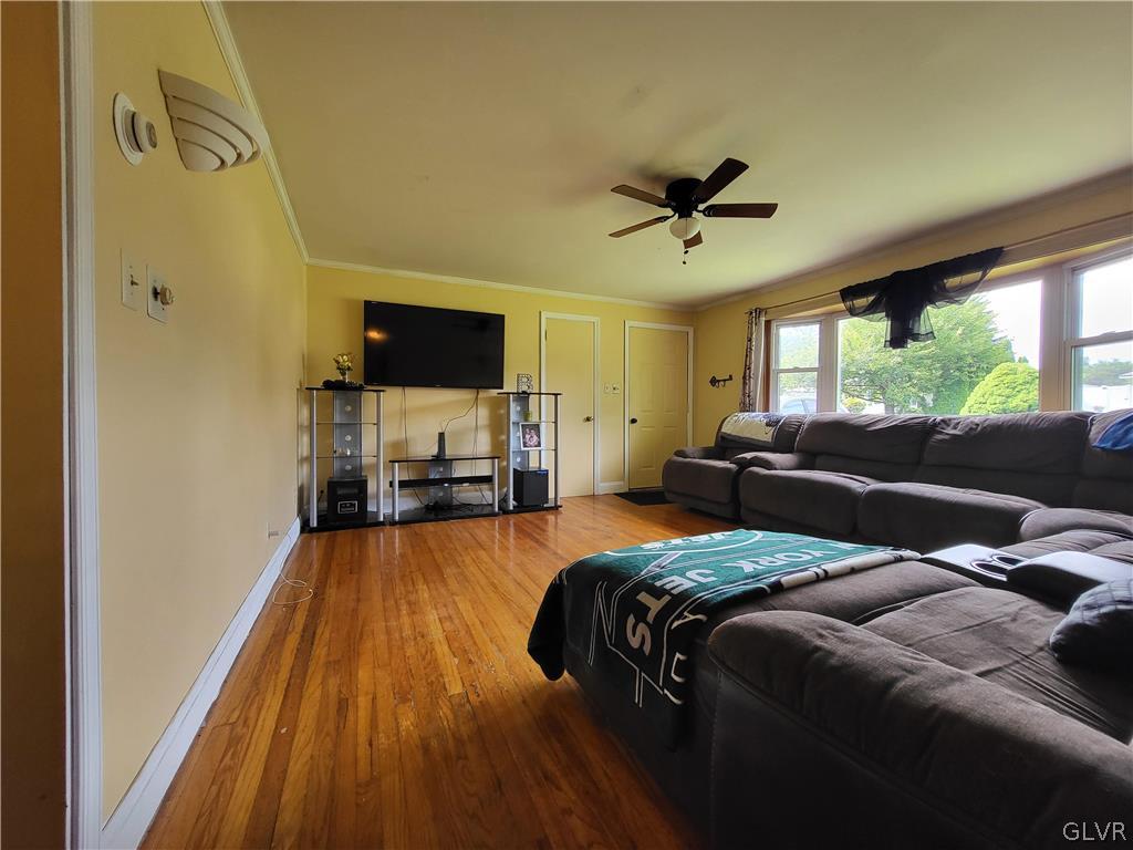 3220 Edinburgh Road Allentown, PA 18104 - Photo 8 of 32 Gallery Image 8