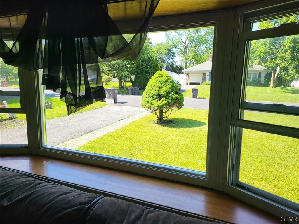 3220 Edinburgh Road Allentown, PA 18104 - Photo 10 of 32 Gallery Image 10