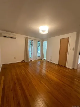 $3,800 | 77 North Dunton Avenue, East Patchogue, NY 11772