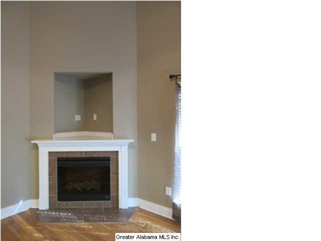 98 Spring Lake Boulevard Clanton, AL 35045 - Photo 5 of 32