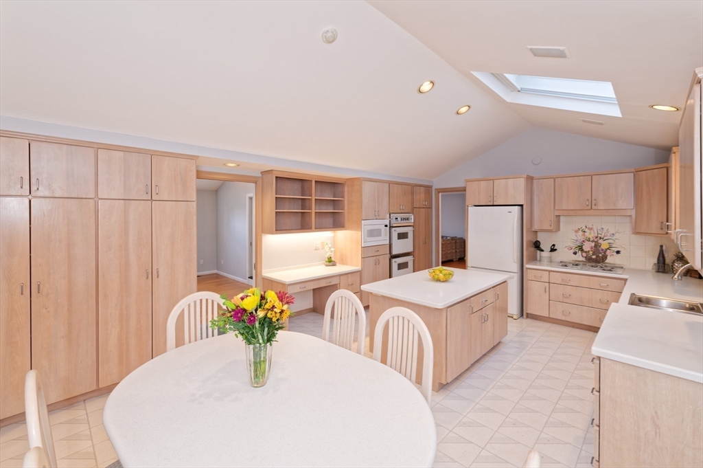 1 Brookvale Road Framingham, MA 01701 - Photo 15 of 37