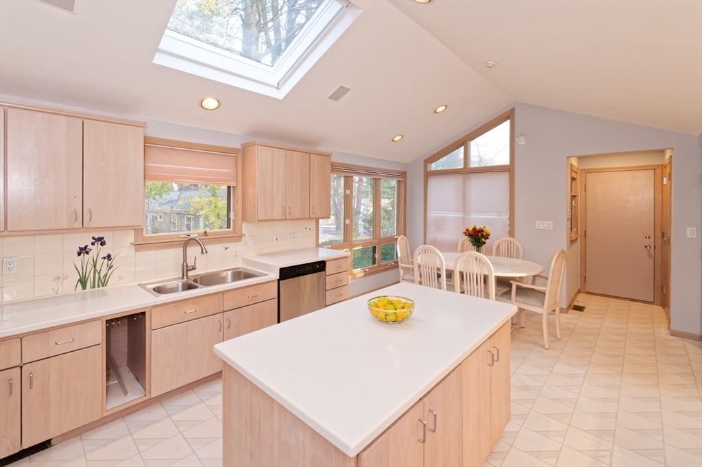 1 Brookvale Road Framingham, MA 01701 - Photo 16 of 37