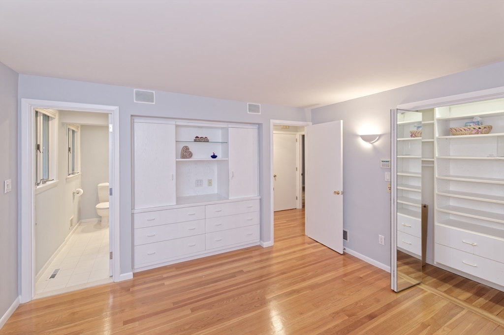 1 Brookvale Road Framingham, MA 01701 - Photo 19 of 37