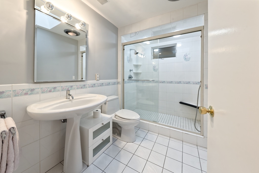 1 Brookvale Road Framingham, MA 01701 - Photo 28 of 37