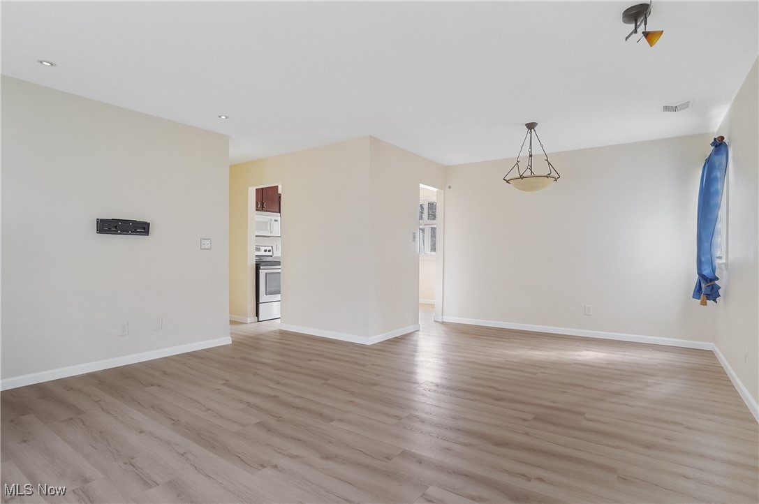 3345 Darrow Road Stow, OH 44224 - Photo 9 of 26