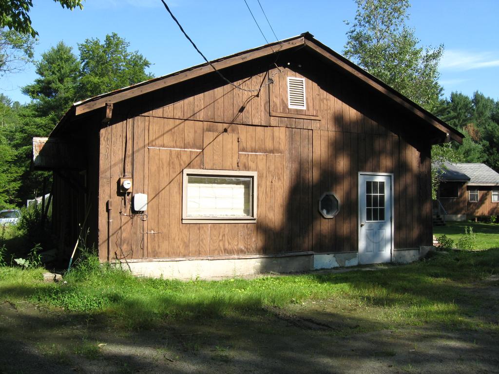198 Dodge Road Chester, VT 05143 - Photo 3 of 28