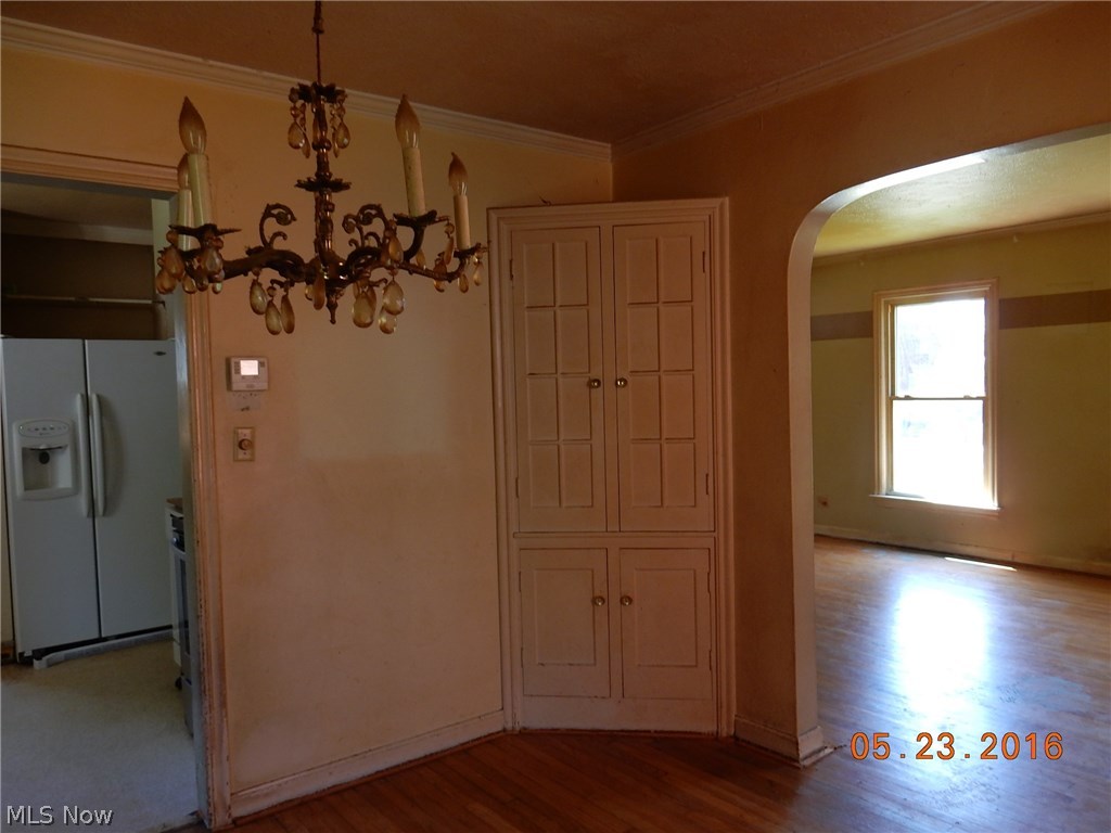 1007 Pennfield Road Cleveland, OH 44121 - Photo 8 of 16