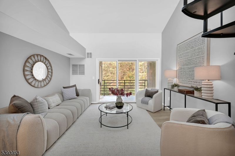 51 Mt Kemble Avenue, Unit 405 Morristown, NJ 07960 - Photo 2 of 28