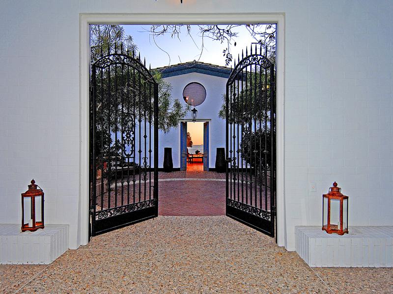 4347 Marina Drive Santa Barbara, CA 93110 - Photo 2 of 11 a view of entryway
