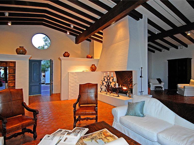 4347 Marina Drive Santa Barbara, CA 93110 - Photo 4 of 11 a living room with furniture and a flat screen tv