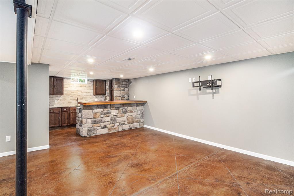 4445 Angels Pass Pinckney, MI 48169 - Photo 22 of 36