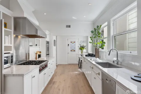 $2,995,000 | 3469 Jackson Street, San Francisco, CA 94118