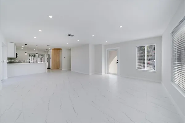 $3,400 | 9826 Southwest 222nd Terrace, Unit 9826, Cutler Bay, FL 33190