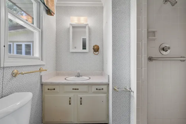 $390,000 | 8218 North 37th Street, Richland, MI 49083