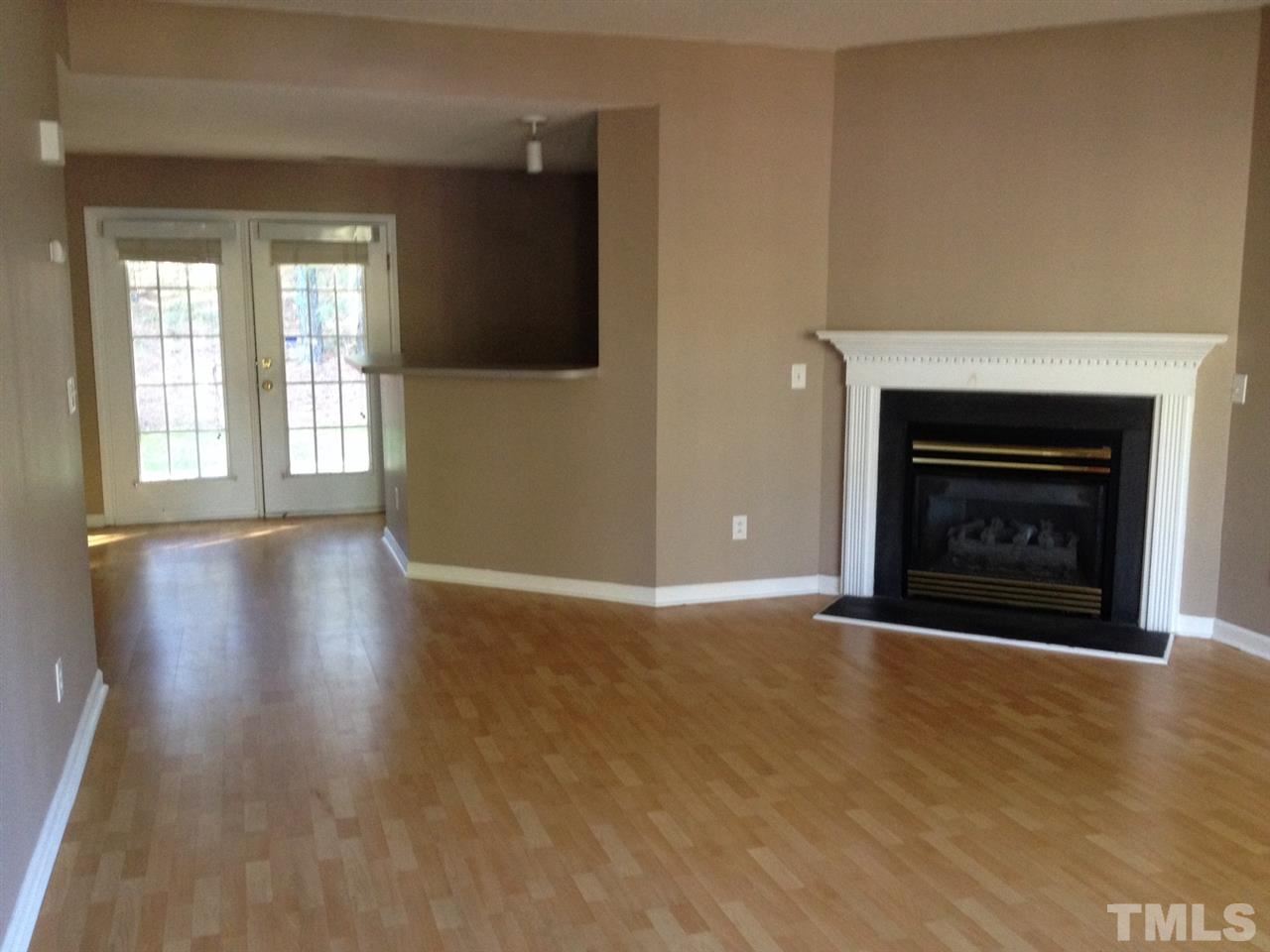 5533 Fieldcross Court Raleigh, NC 27610 - Photo 2 of 10 Gallery Image 2
