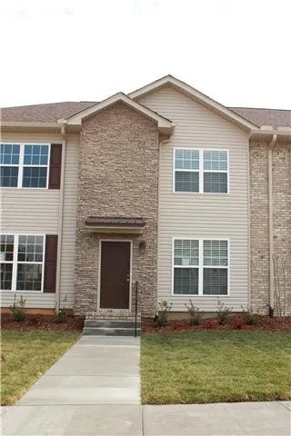 $1,725 | 1182 Long Hollow Pike, Unit K3, Gallatin, TN 37066