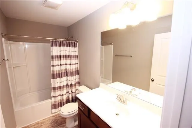 $1,725 | 1182 Long Hollow Pike, Unit K3, Gallatin, TN 37066