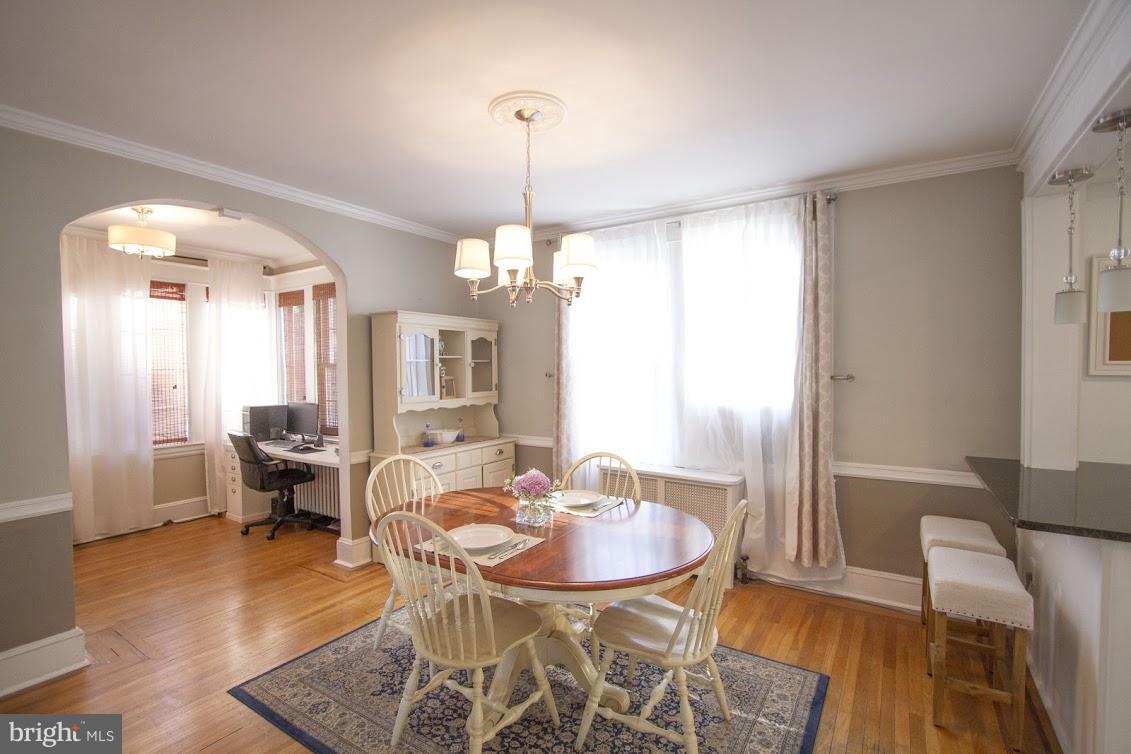 900 Overbrook Road Baltimore, MD 21239 - Photo 10 of 30 Dining Room leads to small den/family rm.