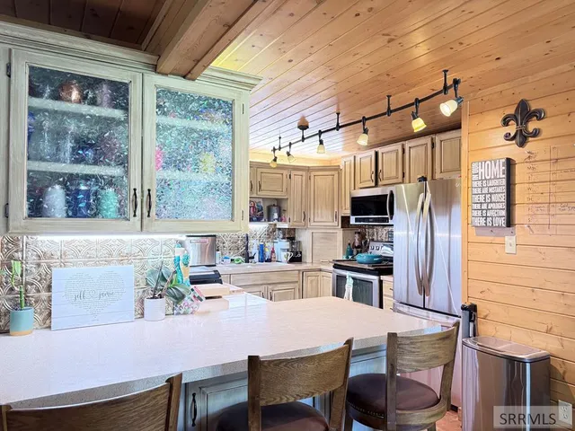 $2,195,000 | 4143 Huckleberry Lane, Island Park, ID 83429