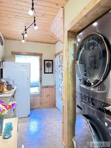 $2,195,000 | 4143 Huckleberry Lane, Island Park, ID 83429