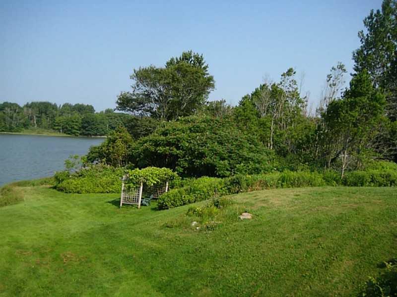 724 Wallston Road Tenants Harbor, ME 04860 - Photo 2 of 7 Photo