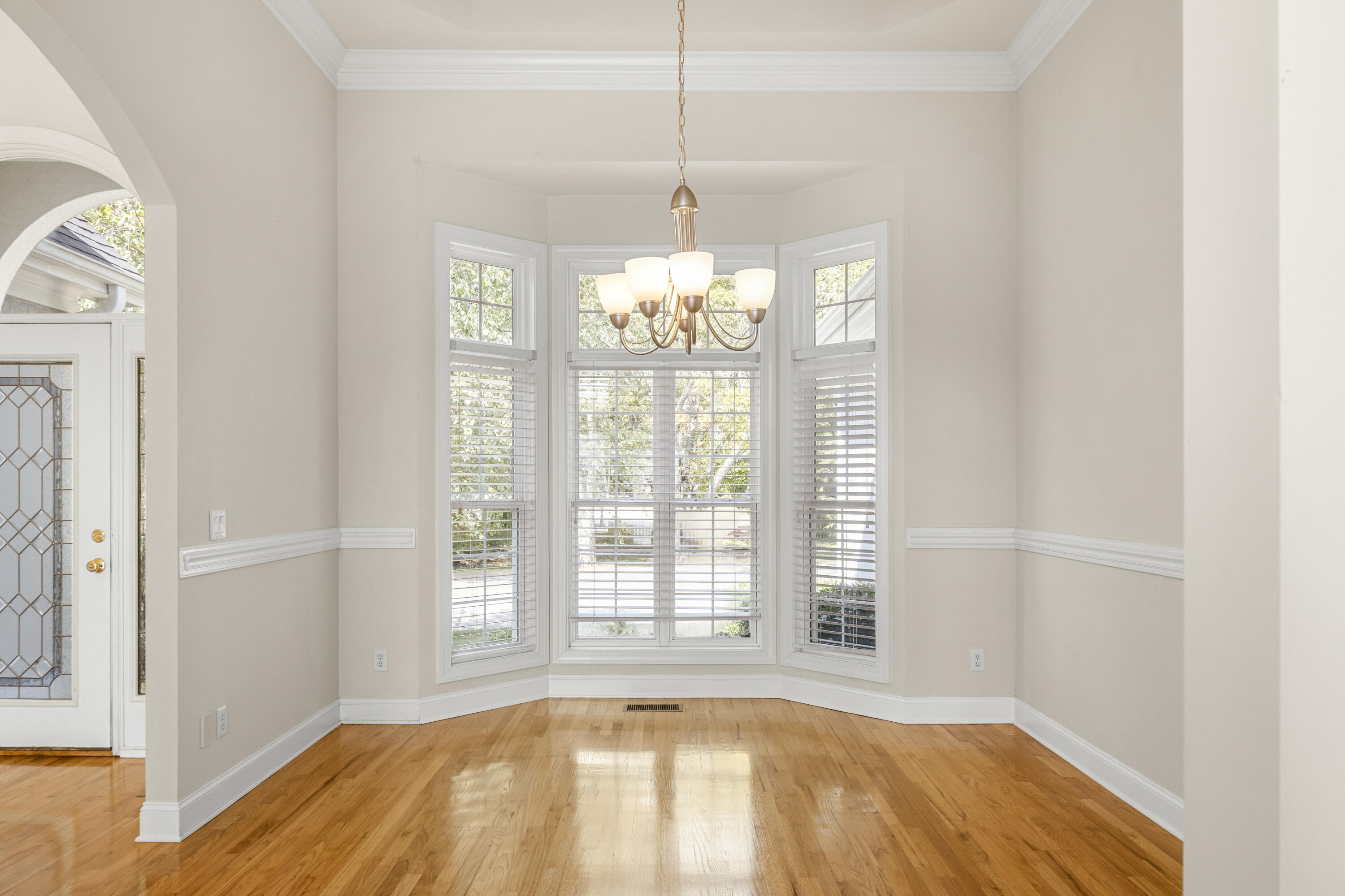 902 Cattails Drive Ooltewah, TN 37363 - Photo 13 of 90 dining room