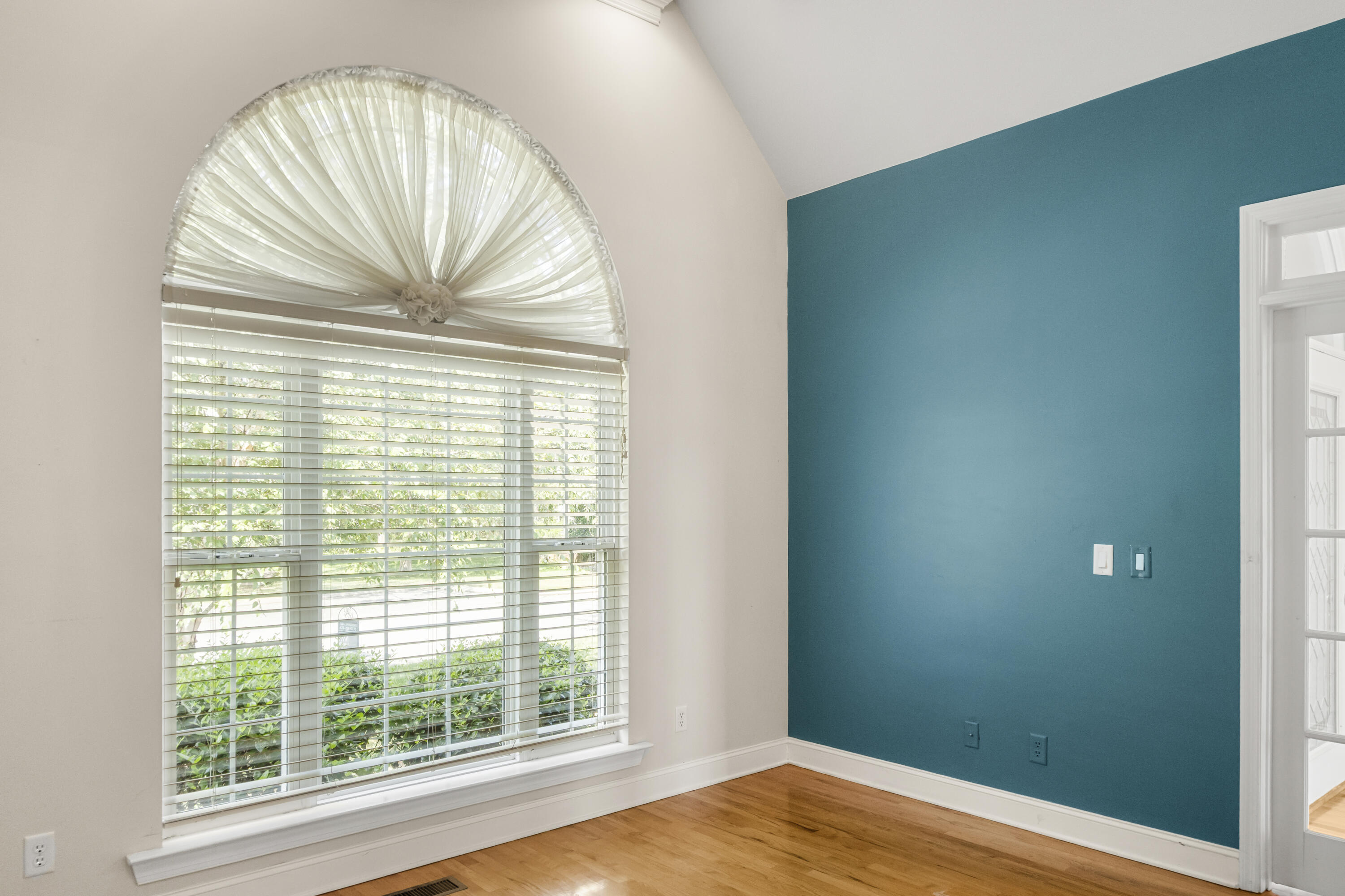 902 Cattails Drive Ooltewah, TN 37363 - Photo 25 of 90 office