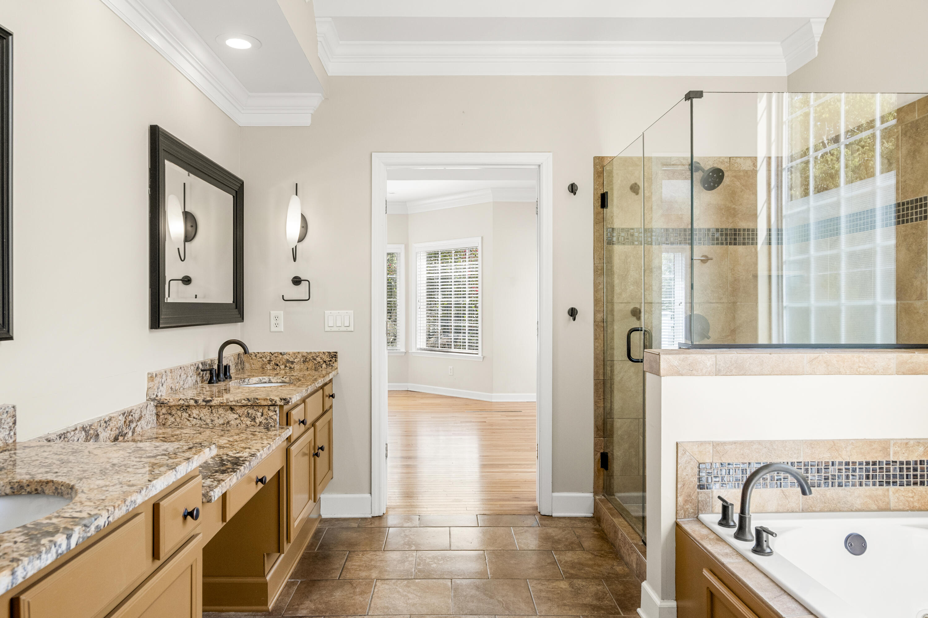 902 Cattails Drive Ooltewah, TN 37363 - Photo 35 of 90 Ensuite Primary Bath