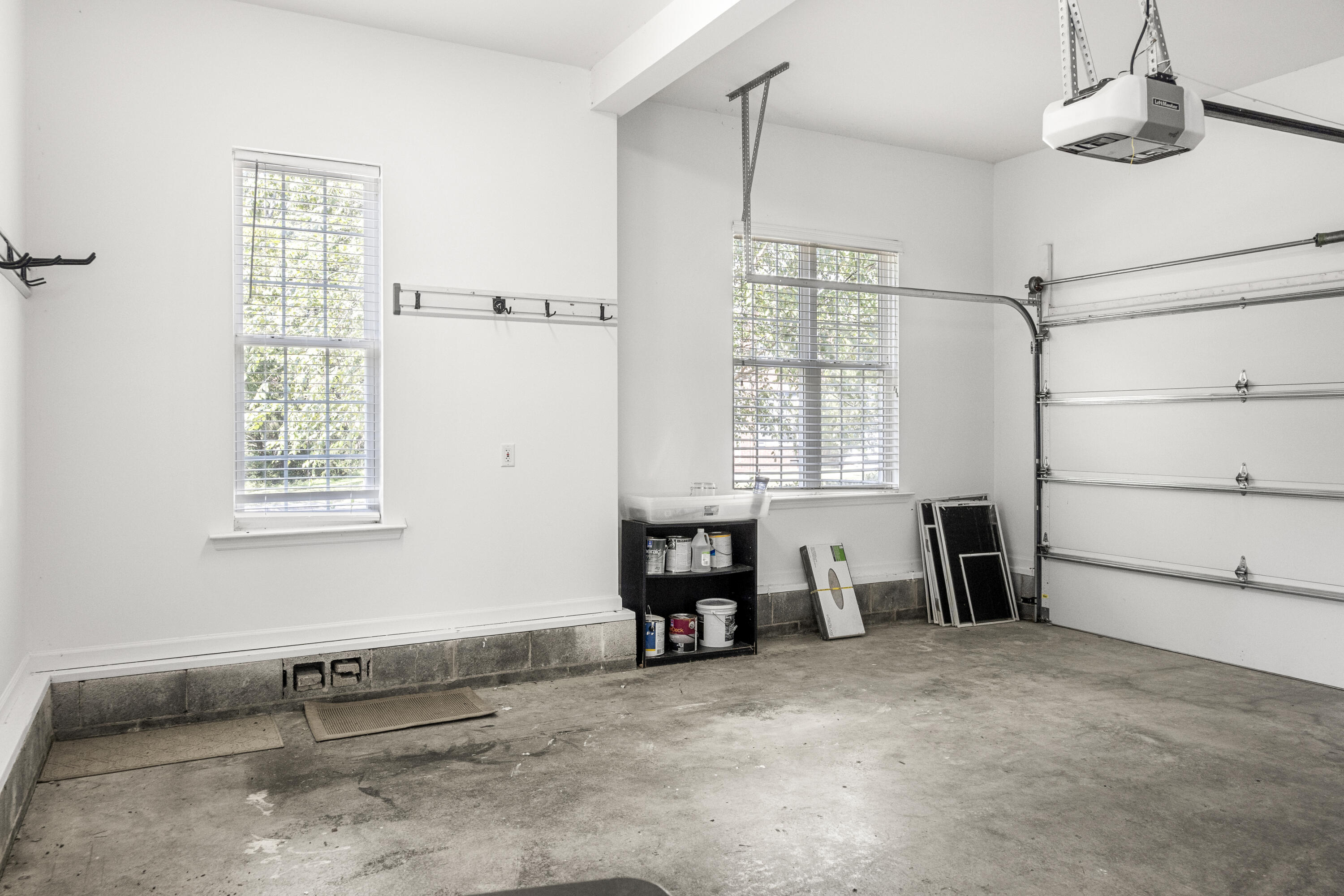 902 Cattails Drive Ooltewah, TN 37363 - Photo 47 of 90 Garage