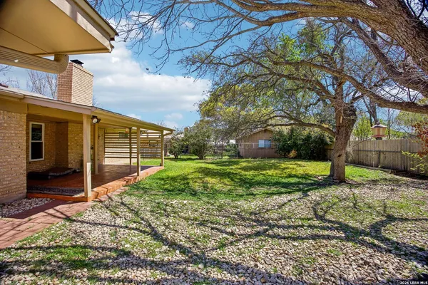 $385,500 | 92 Westwood Lane, Kerrville, TX 78028