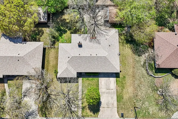 $385,500 | 92 Westwood Lane, Kerrville, TX 78028