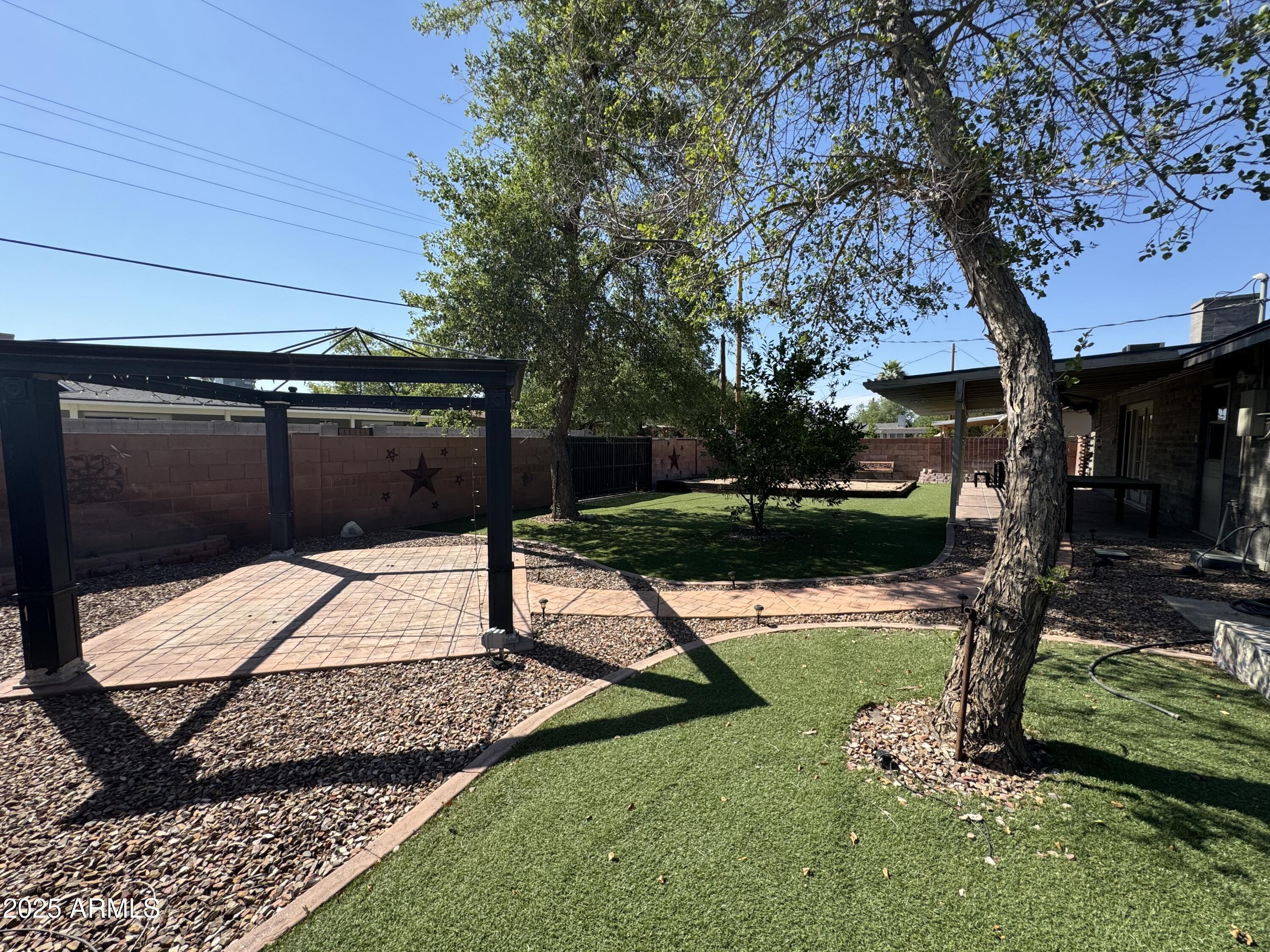 2520 South Terrace Road Tempe, AZ 85282 - Photo 17 of 33 IMG_8338