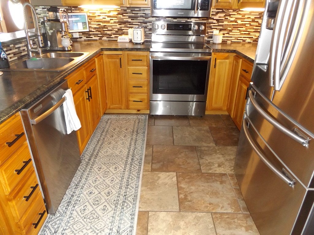 566 Breezy Ridge Road Woodlawn, VA 24381 - Photo 8 of 43 Gallery Image 8