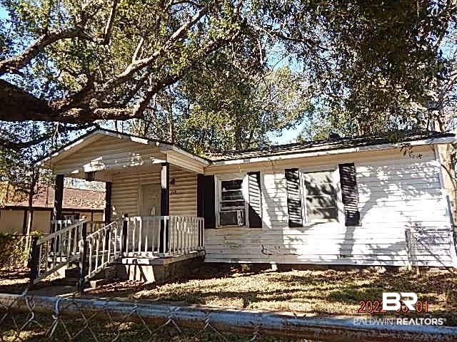 258 5th Avenue Chickasaw, AL 36611 - Photo 1 of 15