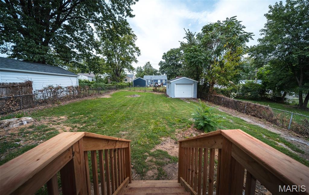 9425 Ridge Avenue St. Louis, MO 63114 - Photo 31 of 35 Gallery Image 31