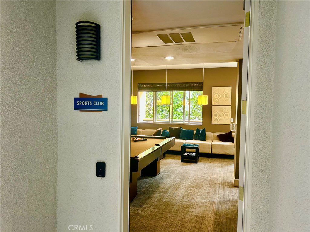 300 East 4th Street, Unit 101 Long Beach, CA 90802 - Photo 46 of 64 Clubhouse Entrance