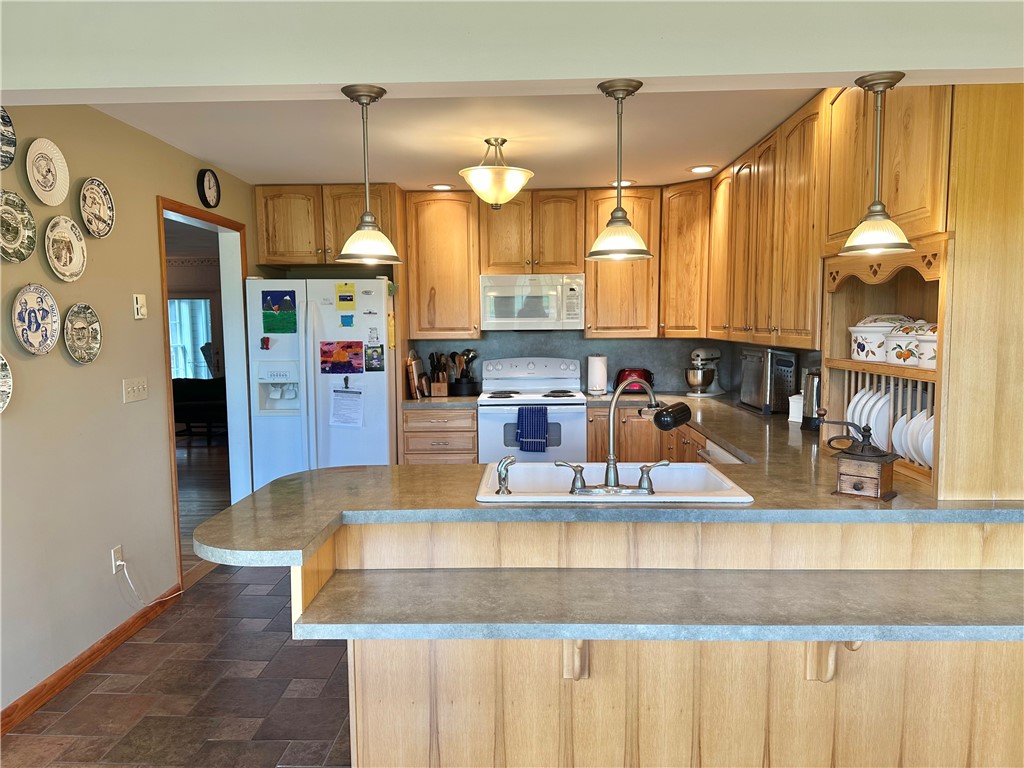 143 Burdick Medbury Road Norwich, NY 13815 - Photo 8 of 45