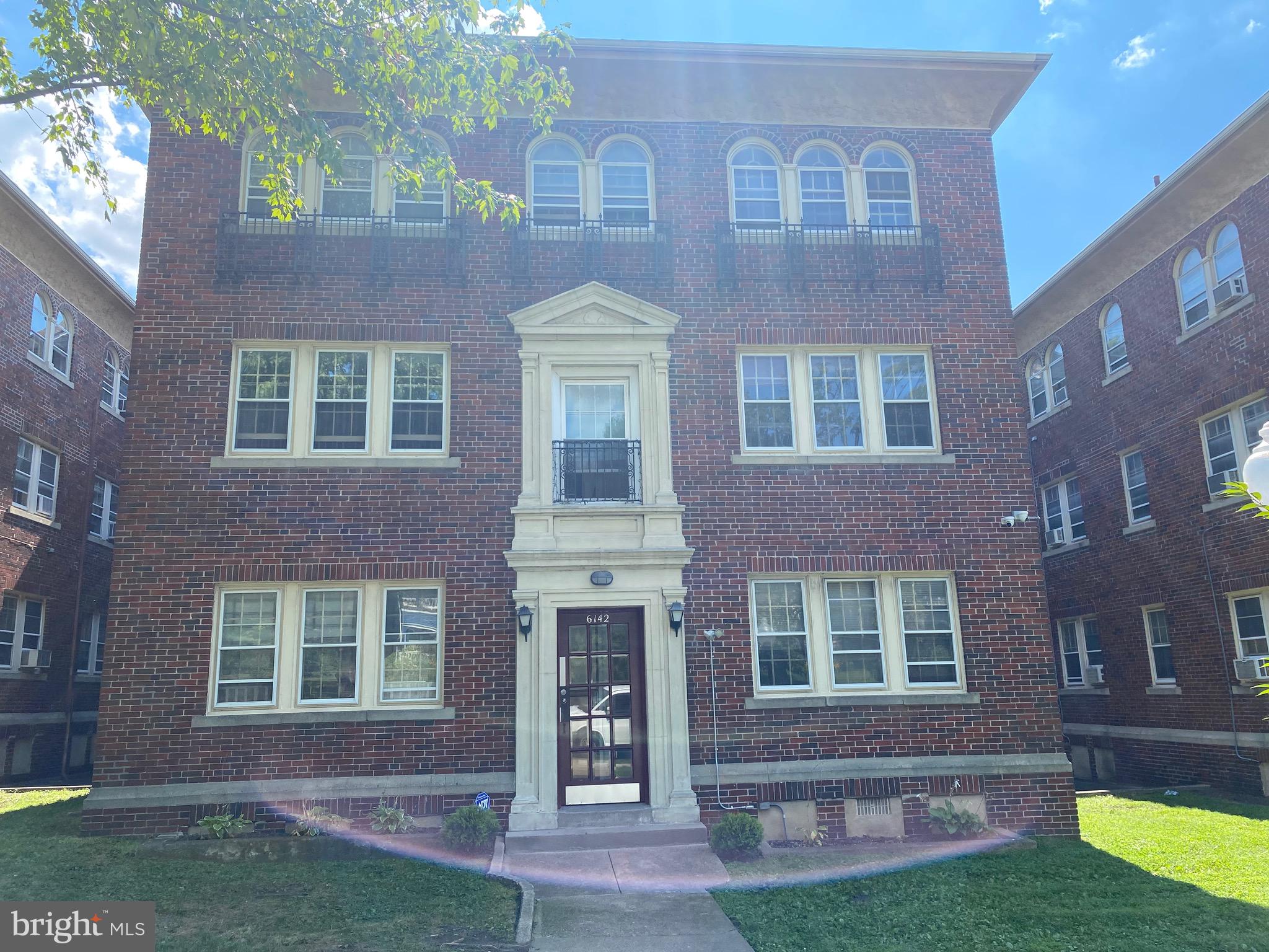 6142 Wayne Avenue, Unit 6 Philadelphia, PA 19144 - Photo 1 of 16 Gallery Image 1