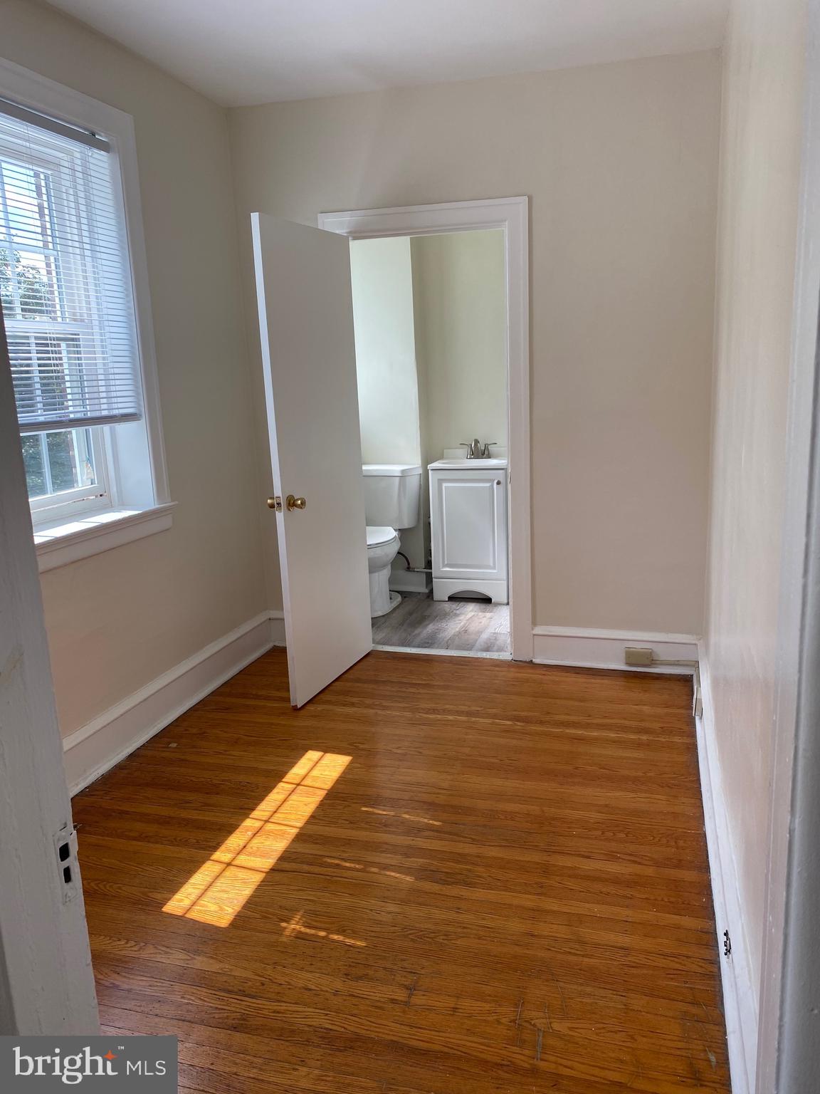 6142 Wayne Avenue, Unit 6 Philadelphia, PA 19144 - Photo 12 of 16 Gallery Image 12