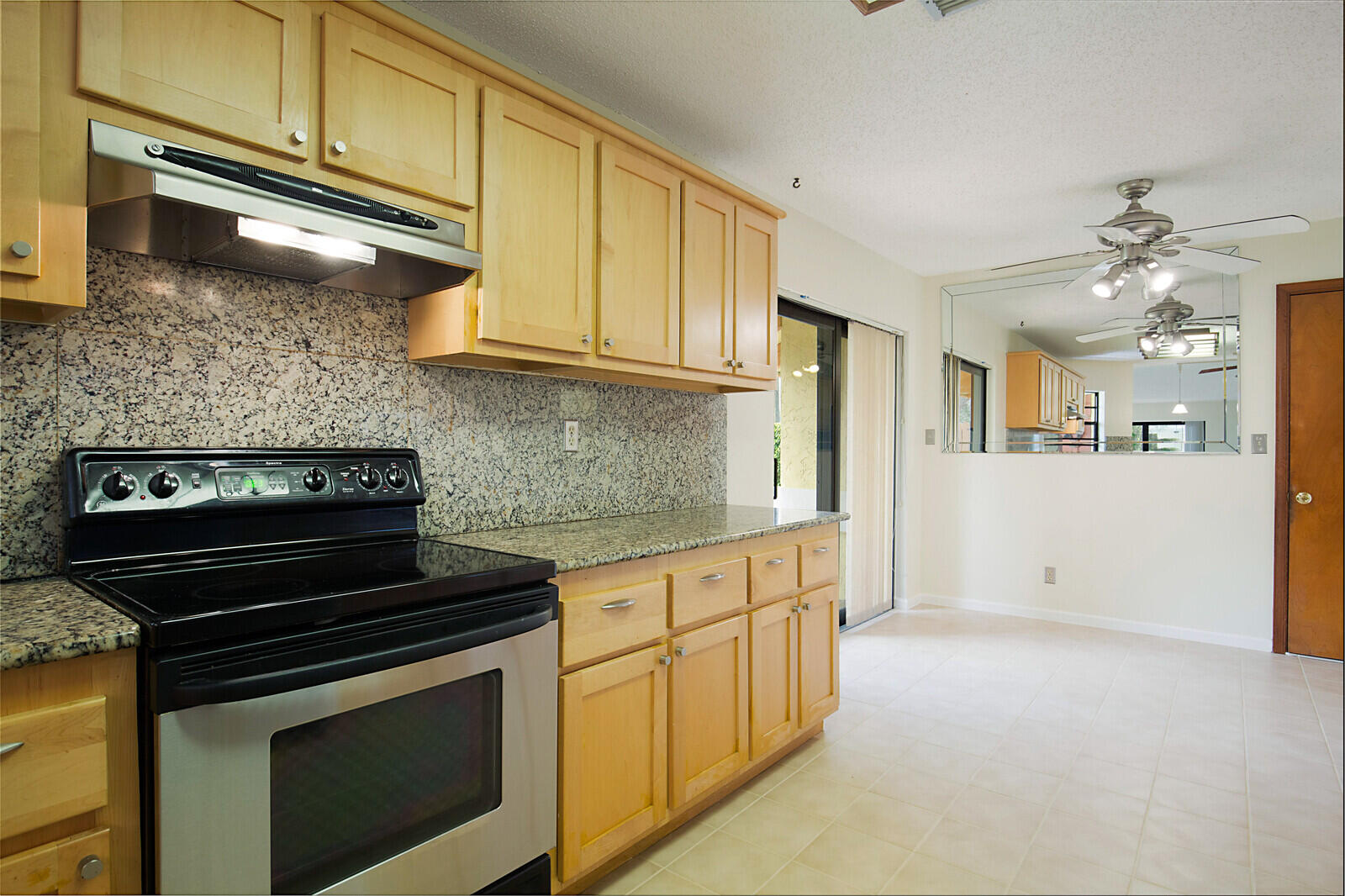 4420 Northeast 5th Avenue Boca Raton, FL 33431 - Photo 10 of 32 11_4420_NE_5th_Ave11_mls
