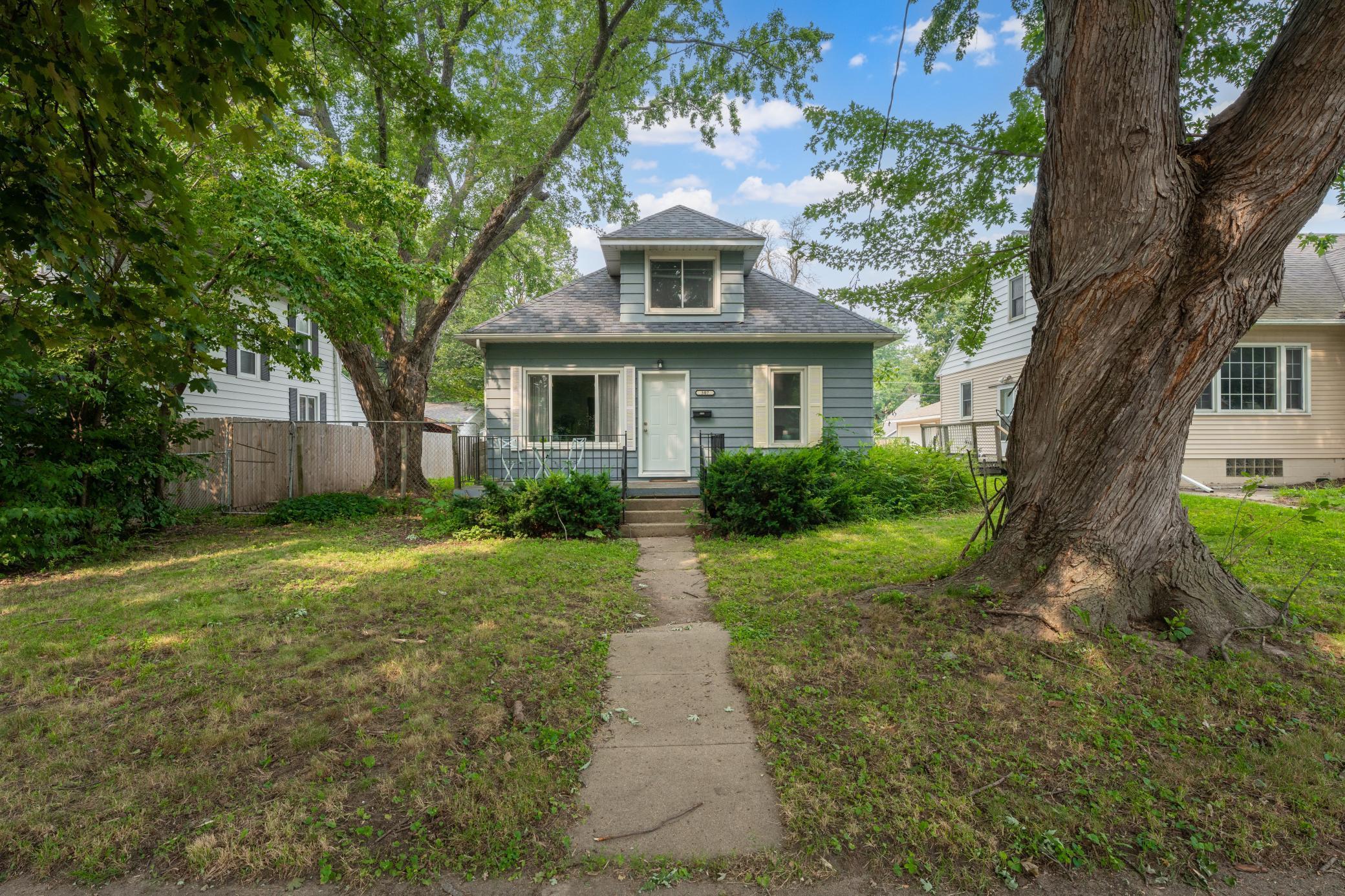 307 11th Avenue Northeast Rochester, MN 55906 - Photo 1 of 1 Gallery Image 1