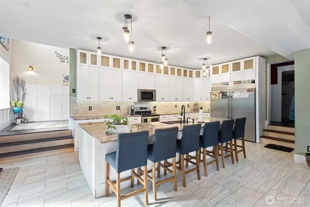 $910,000 | 1909 94th Street Northwest, Marysville, WA 98271