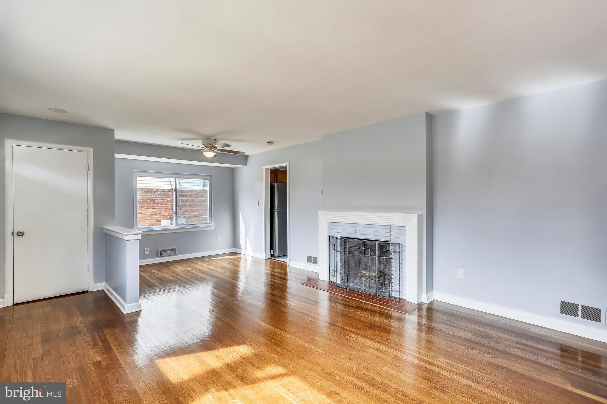 10708 Lockridge Drive Silver Spring, MD 20901 - Photo 5 of 43 family room
