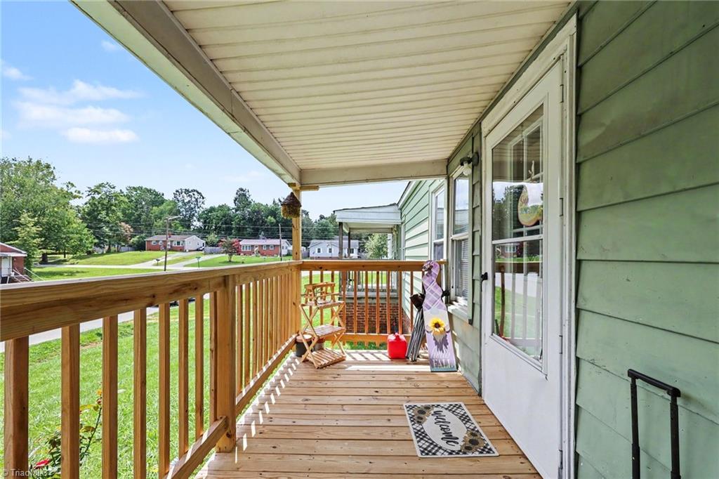 809 Arthur Avenue High Point, NC 27263 - Photo 3 of 50 Gallery Image 3