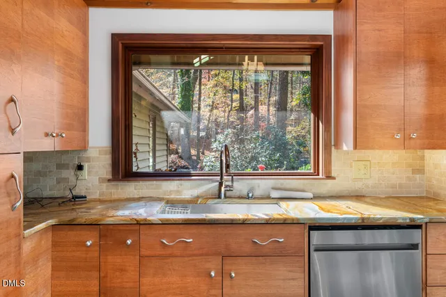 $1,100,000 | 1412 Arboretum Drive, Chapel Hill, NC 27517