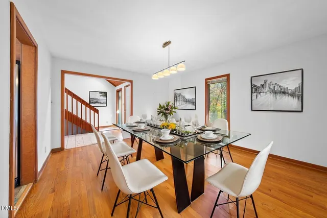 $1,100,000 | 1412 Arboretum Drive, Chapel Hill, NC 27517